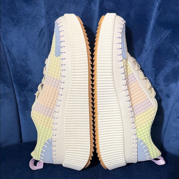 Nicole Miller Brita Pastel Platform Sneakers Women’s Size 7 NWOT - Picture 4 of 6